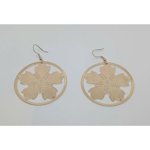 Fashion Earrings  - Picture 1 of 5